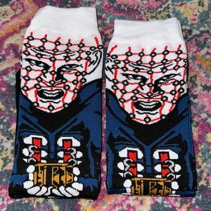 2 Cartoon Characters Socks